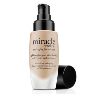 Philosophy Miracle Worker Foundation (shade 9)